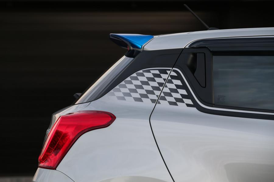 Детали экстерьера Suzuki Swift Special Edition 2019 года  (ZA) (фото 36 из 40)